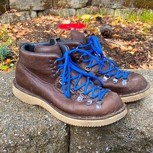 Danner Mountain Light sz 7 Brown
